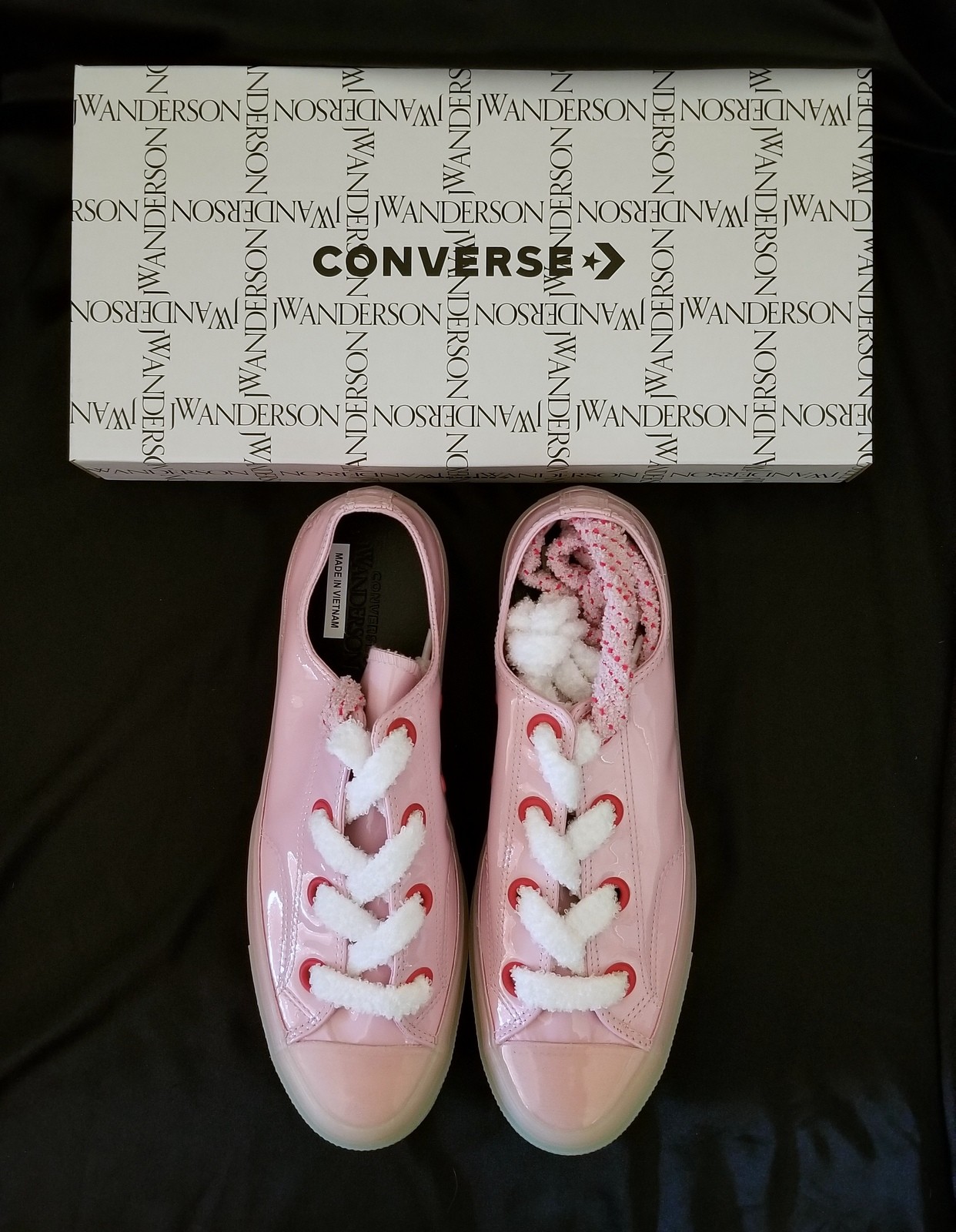 93 eighteen sneaker champion