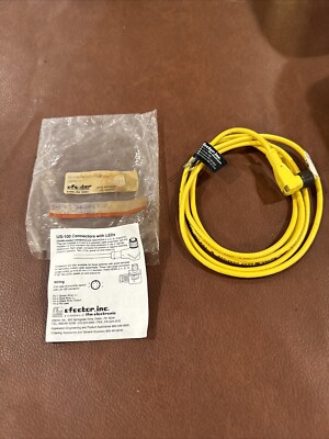IFM Efector P/N: US/3-DC-PNP-R2L-PVC-2M U80300 US-100 Connectors W/ LED #JBCV3A