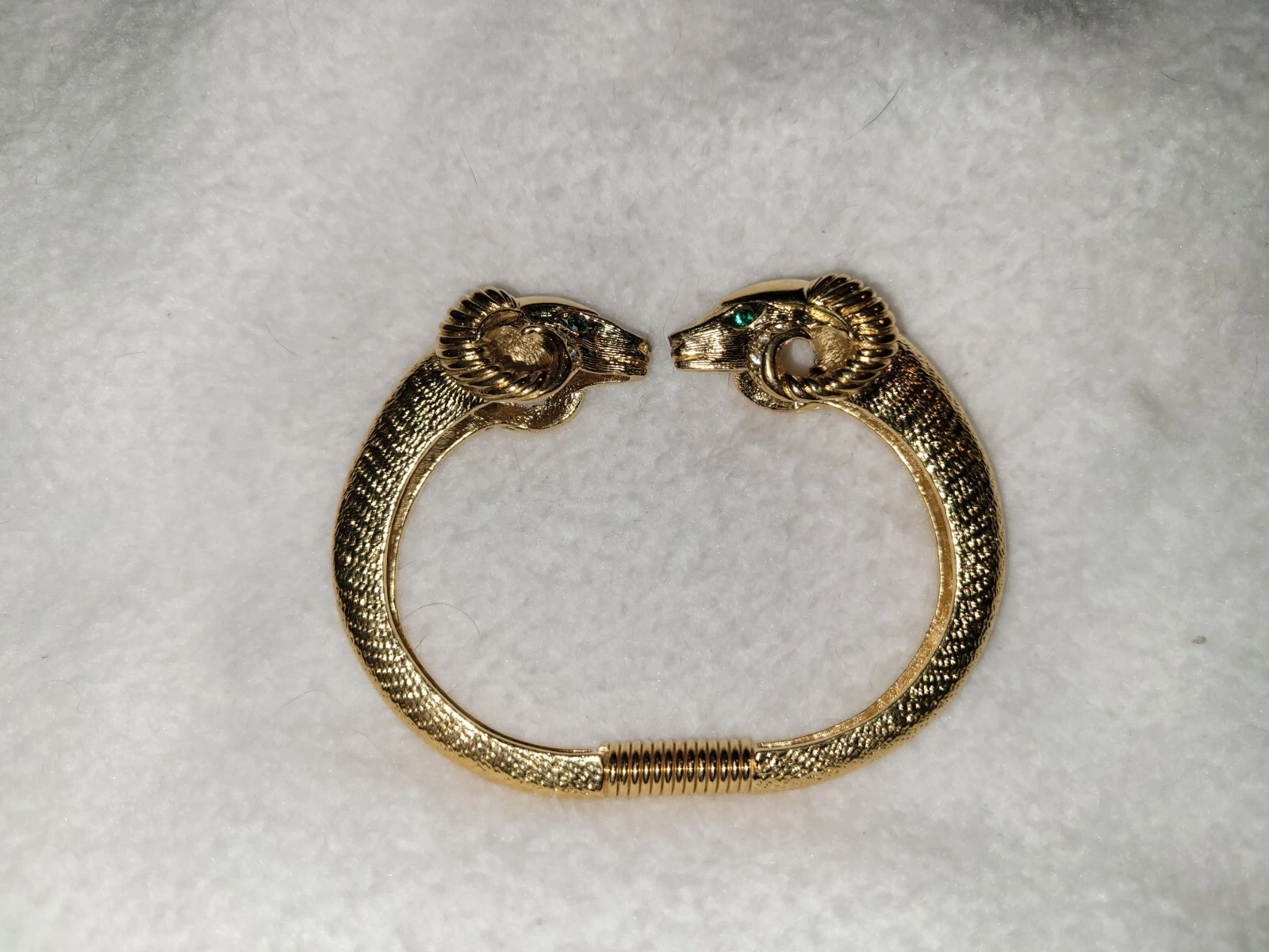 Vtg. K.J.L. For Avon Aries Ram Goldtone Green Eyed Rams Cuff Bracelet Bangle