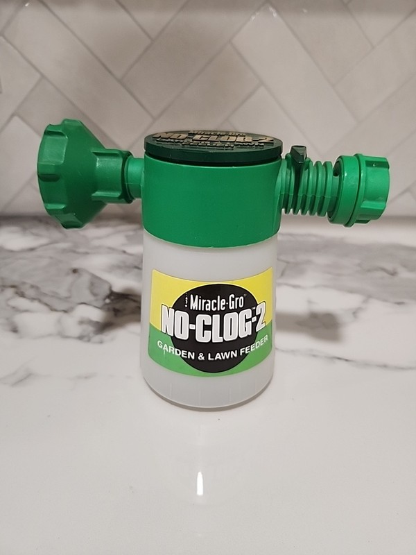 VTG MIRACLE GRO Grow No clog 2 Feeder Garden & Lawn Sprayer Hose Attachment
