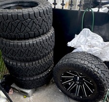 Rims For Jeep And Pick Up Trucks 22 Inch Rims 35 Inch Tires 5 Rims And Tires