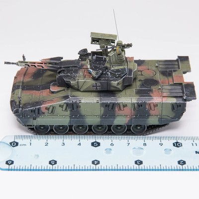 AM 1/72 German Armored Vehicle KF41 Infantry Fighting Vehicle NATO Tricolor