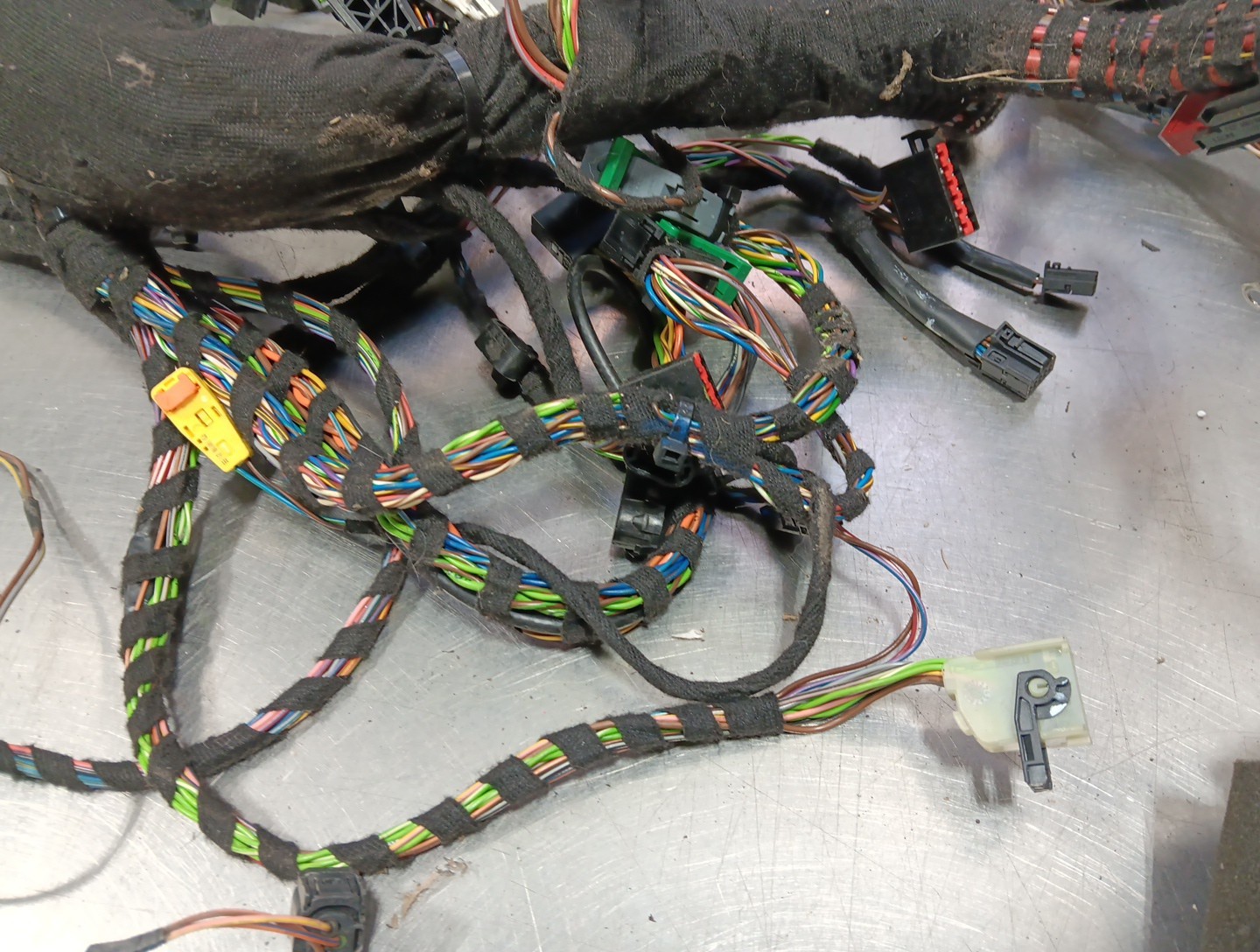 SMART FOR TWO BRABUS OE 2009 W451 BODY CAR WIRE HARNESS CONNECTOR A451504934/001