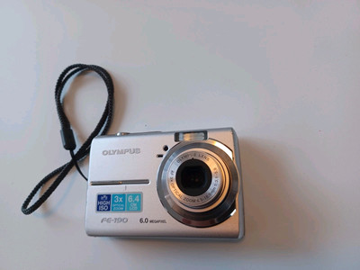 デジタルカメラ OLYMPUS FE-190#546 Olympus FE-190 Digital Camera 6.0MP - Silver / Tested! | eBay