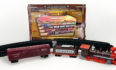 Fenfa Western Train Set 15-Piece Battery Operated Toy Train Tracks Lights Sound