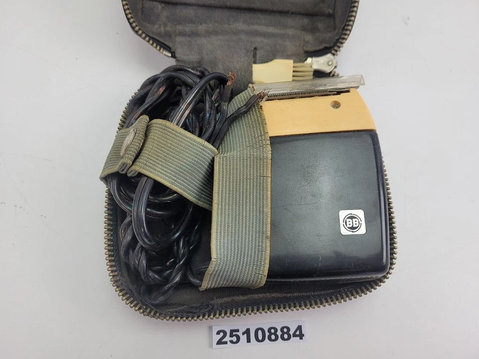 Elektrorasierer DDR BB Kunststoff Schwarz Beige Rasur Körperpflege #2510884 - Bild 2 von 4