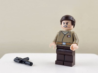 NEW LEGO Star Wars Resistance Officer Major Brance Minifigure (sw0876) 75184