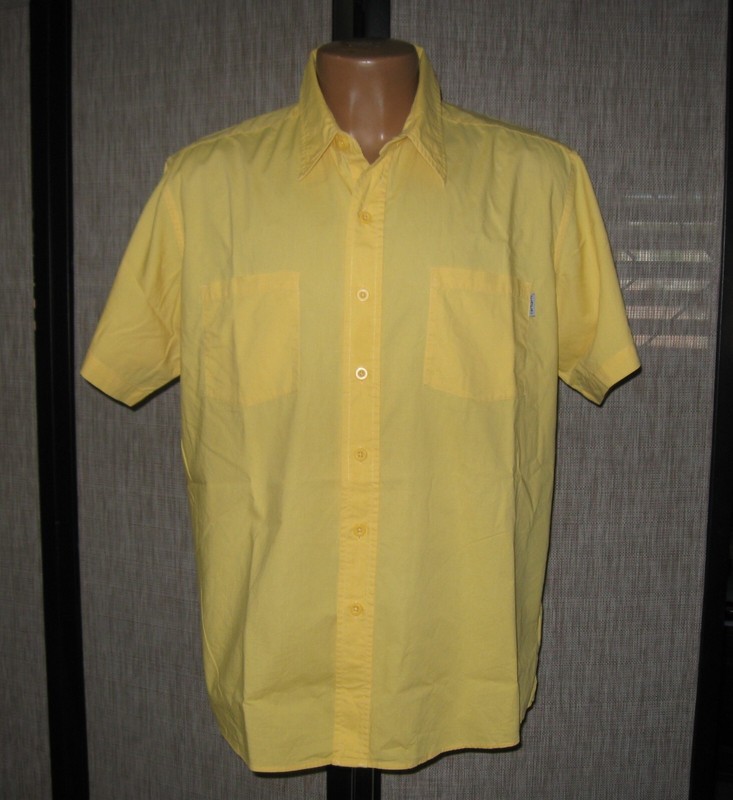 Carhartt Relaxed Fit Men's Short Sleeve Lightweight Cotton Shirt  XL  Sun Yellow
