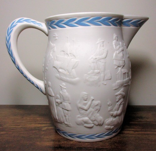 1975 LENOX Bisque Porcelain Patriots Pitcher, SIGNED by Sculptor Laszlo Ispansky - Picture 3 of 6