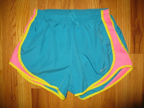 Nike Dri Fit Tempo Women's Sz Small 