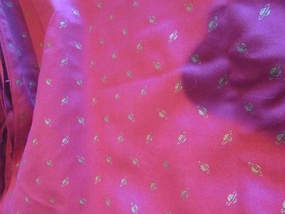 burgandy  sewing general  22''x3 yard'   fabric