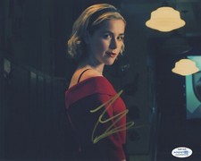 Kiernan Shipka Chilling Adventures Sabrina Autographed Signed 8x10 Photo COA E2