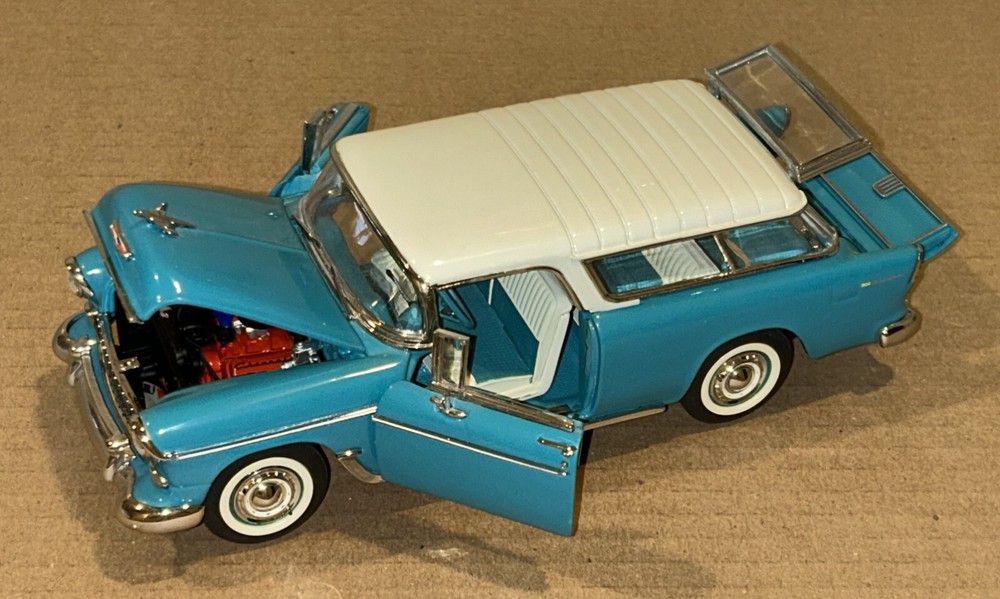 1955 Chevy Nomad Wagon 1/24 Diecast Model Car by Danbury Mint - Used