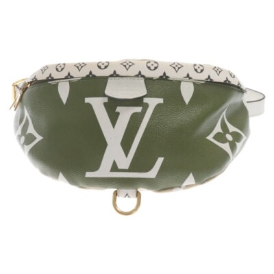 LOUIS VUITTON Monogram Giant Bumbag MM Body Bag Waist Bag M44611  Khaki/Beige