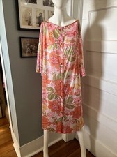 vintage Vanity Fair floral night gown Size Small