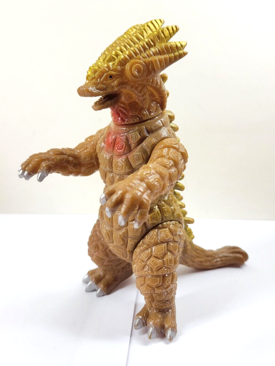 Salamander Bandai 1989 Japan Ultraman 80 Saramandora Ultra Monster