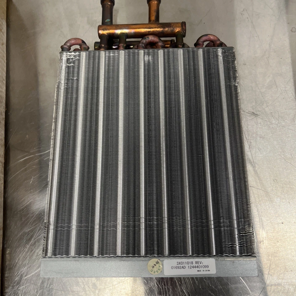 NEW OEM Peterbilt Heater Core Fits Peterbilt 357 379 2007-2010 3X010005 3X011018 - Image 2 of 4