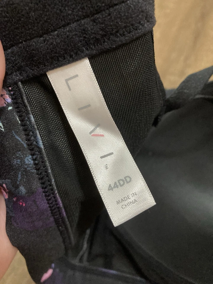 Sujetador deportivo Livi Lane Bryant negro floral sin alambres soporte alto talla 44DD Foto 2 de 4