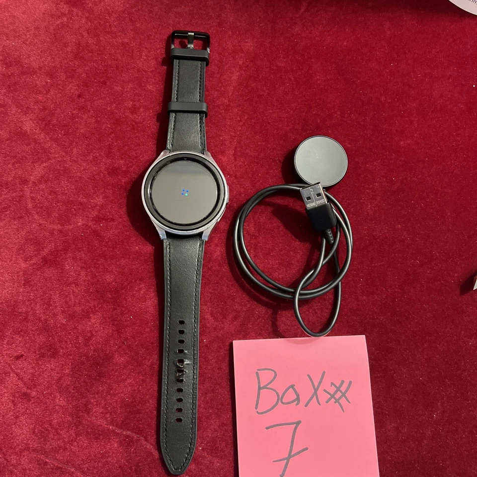 Reloj inteligente clásico de aluminio Samsung Galaxy Watch6 solo WiFi SM-R965U Foto 2 de 4