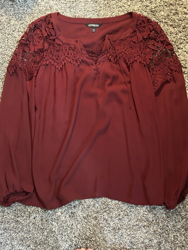 Women’s Express Blouse Size Large 