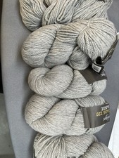 Lot of 5 Skeins Cascade 220 Grande 100 Peruvian Highland Wool