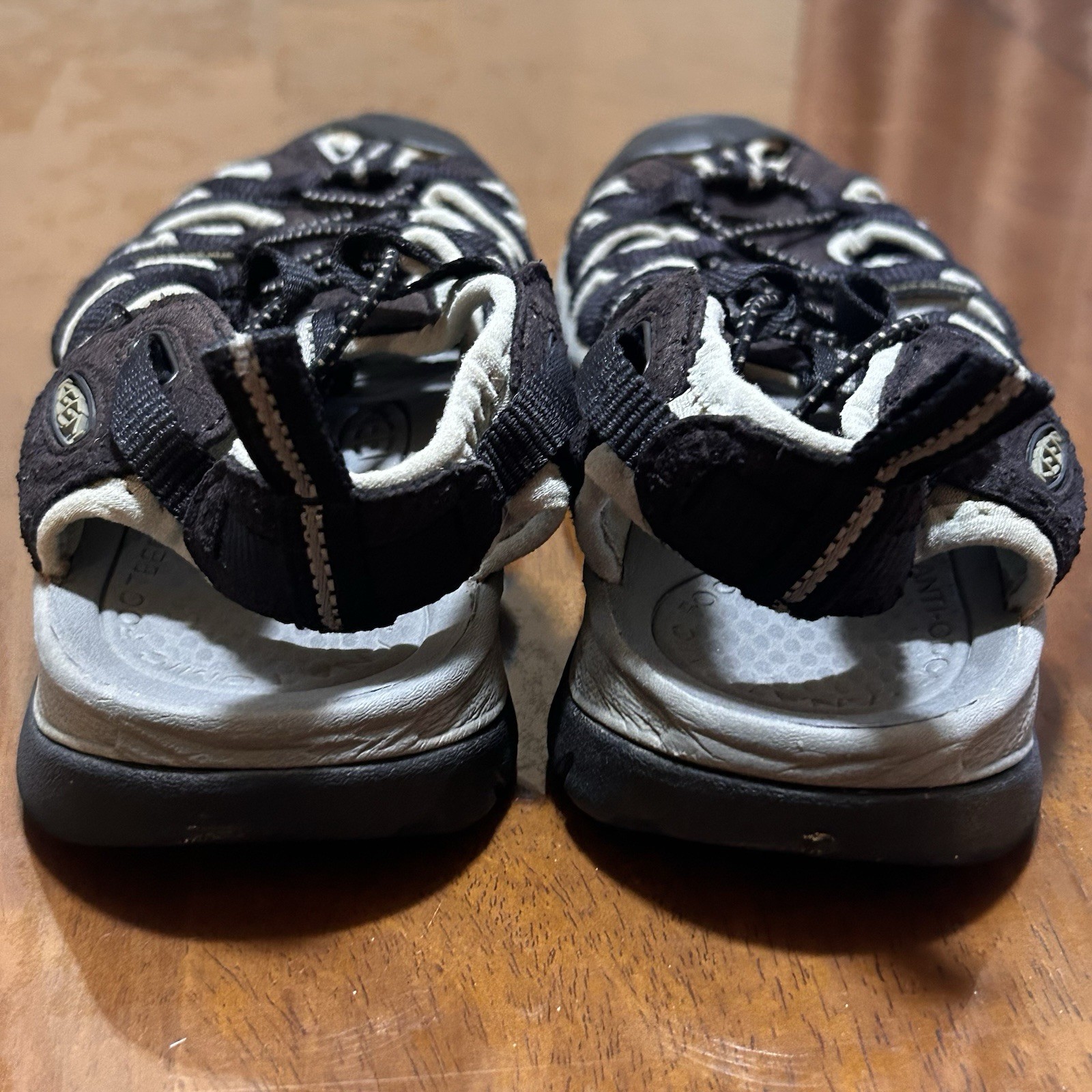 Sandali KEEN Whisper donna taglia 9 nero grigio impermeabili escursionismo acqua