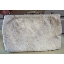 Vintage Walborg 1950's White beaded handbag/purse