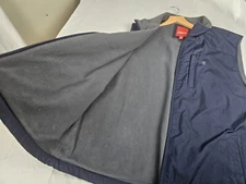 IZOD OUTERWEAR MEN'S BLUE VEST, XL. EXCELLENT CONDITION.