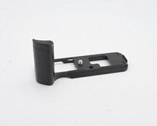 JJC HG-X100V Arca Compatible Metal Hand Grip for Fujifilm X-100V 15758