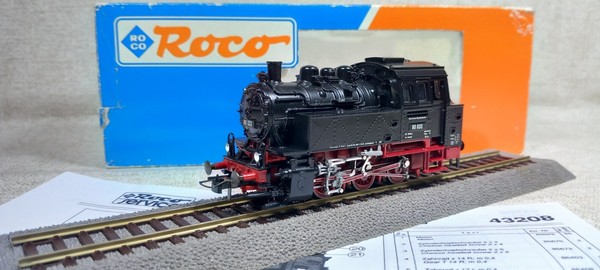 Locomotora Roco 43208 H0 DB BR80 DCC Digital ESU motor Maxon en OVP