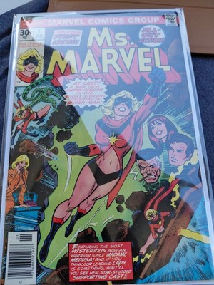 Marvel Comics Ms. Marvel #1 1977 Bronze Age Spider-Woman Marv Wolfman Lot
