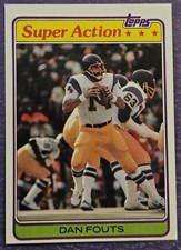 1981 Topps #153 Dan Fouts Super Action Football card! San Diego Chargers! HOF!