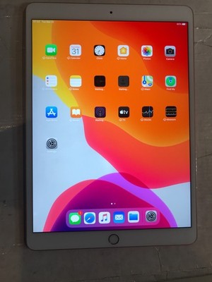 Apple iPad Pro (10.5-inch) MQDY2LL/A 64 GB, Wi-Fi , 10.5 in - Rose Gold #407