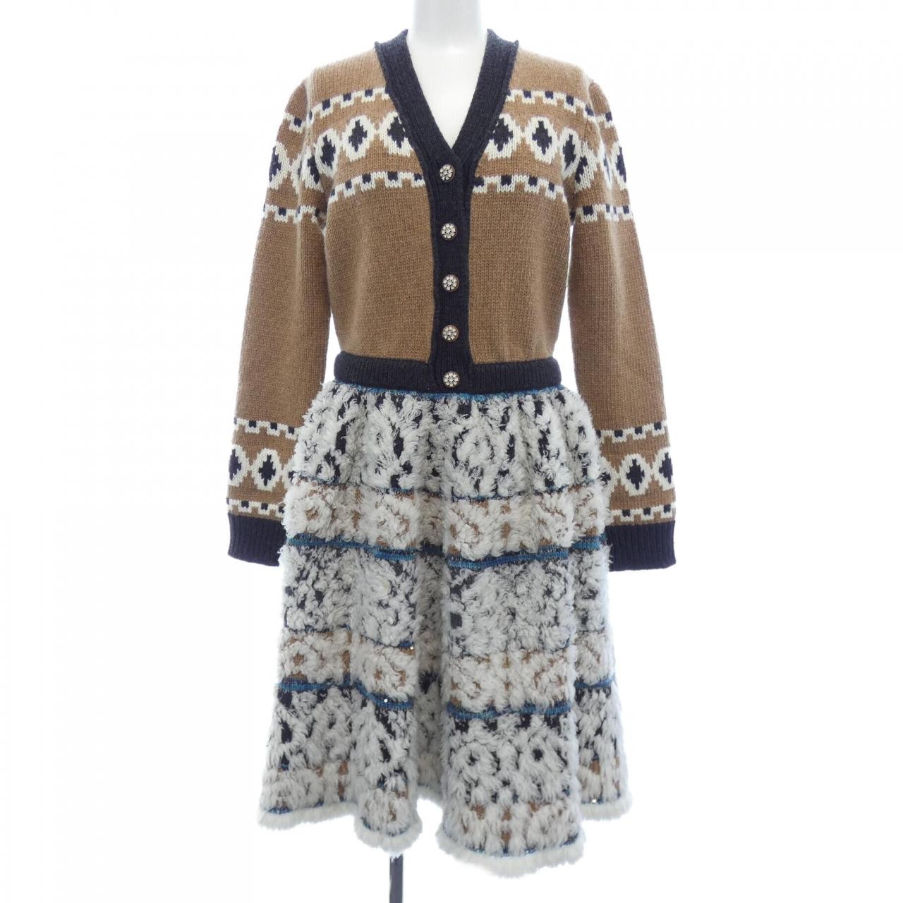Authentic CHANEL Dress  #241-003-862-5034