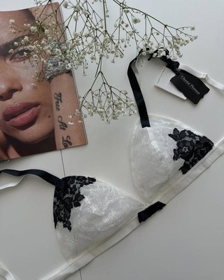Chantal Thomass White Lace Bra Size S   Full Coverage Floral