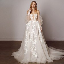 Sweetheart A Line Wedding Dresses Appliques Sleeveless Court Train Lace Up