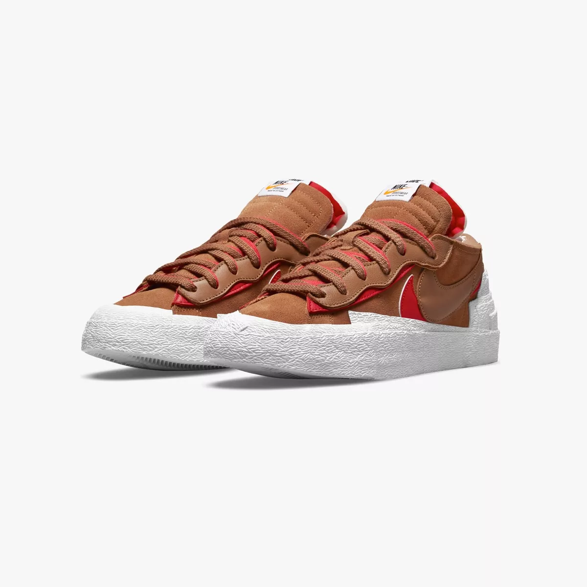 Nike sacai blazer uk sale