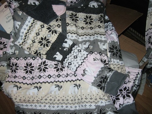 WOMENS PAJAMAS SIZE SMALL (4-6) 3 PIECE PAJAMA SET NEW - Picture 6 of 7