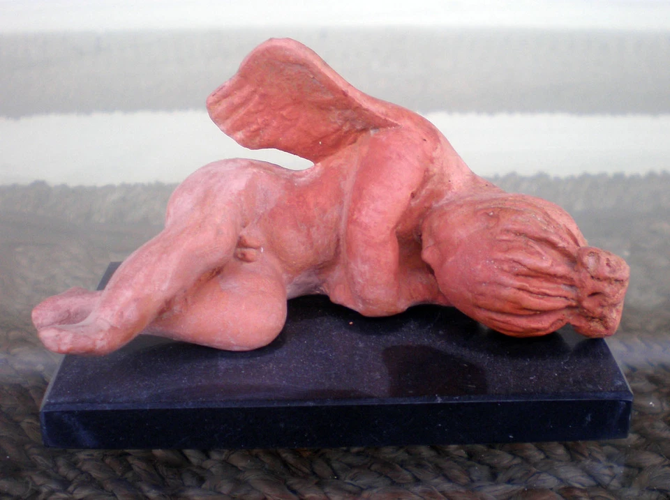 Estatuilla de cerámica Sleeping Eros - Artículo de réplica de museo - Dios del amor - Hijo de Afrodita Foto 2 de 3