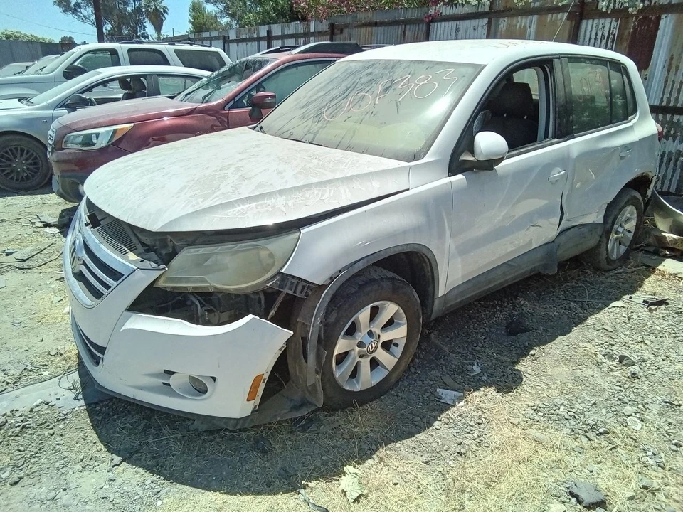 Regulador de ventana de puerta delantera izquierda usado se adapta a: Volkswagen Tiguan electri 2010 Foto 2 de 4