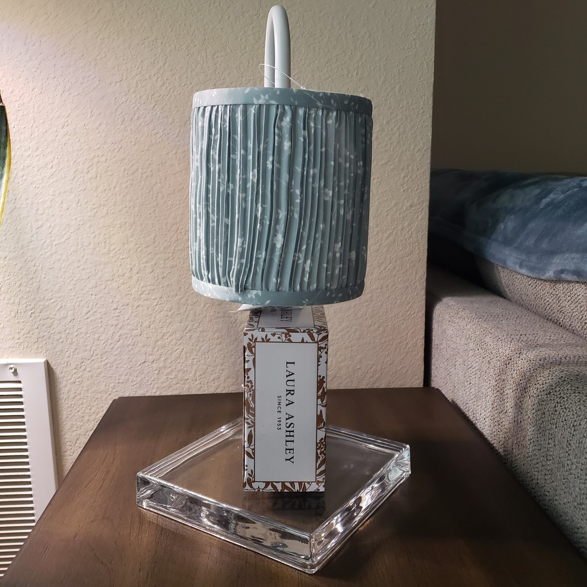 LAURA ASHLEY ペンライト s-l1200.jpg