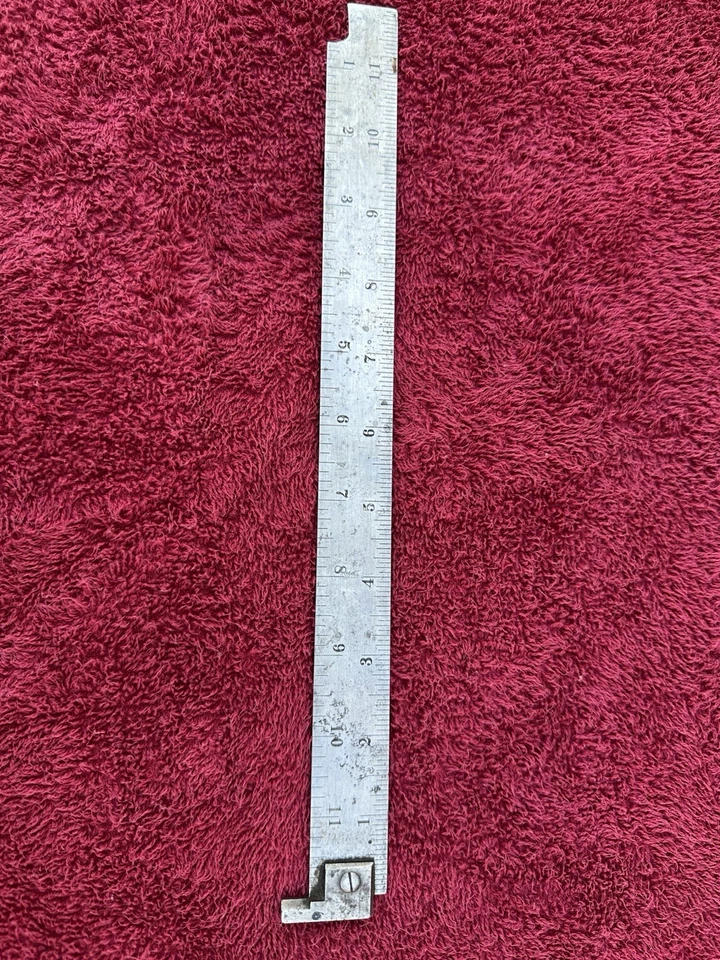 VINTAGE THE L.S. STARRETT 12 INCH SCALE MACHINIST RULER NO. 300 WITH STOP LEG - Image 2 of 4