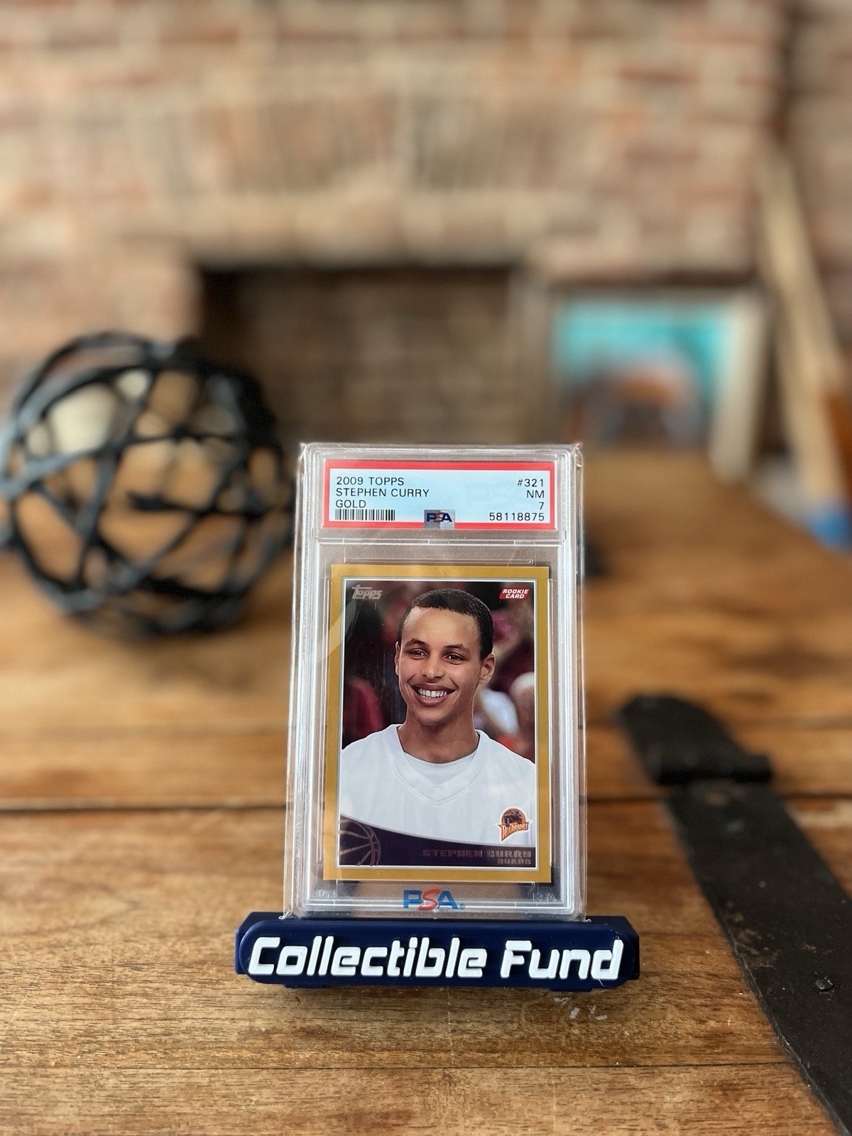 2009-10 Topps - Stephen Curry #321 Gold 1299/2009 (RC) PSA 7 Beautiful!