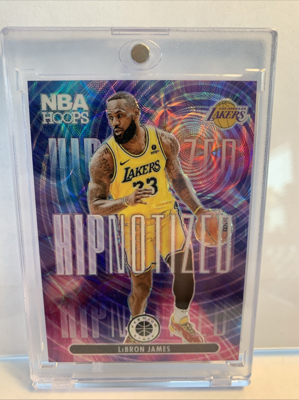 2023-24 Hoops Premium Stock HIPnotized Premium 8 LeBron James