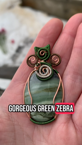 Regal grüner Zebra Jaspis Draht Verpackung Anhänger USA Handarbeit Kupfer Geschenk für Freund - Video 1 von 1