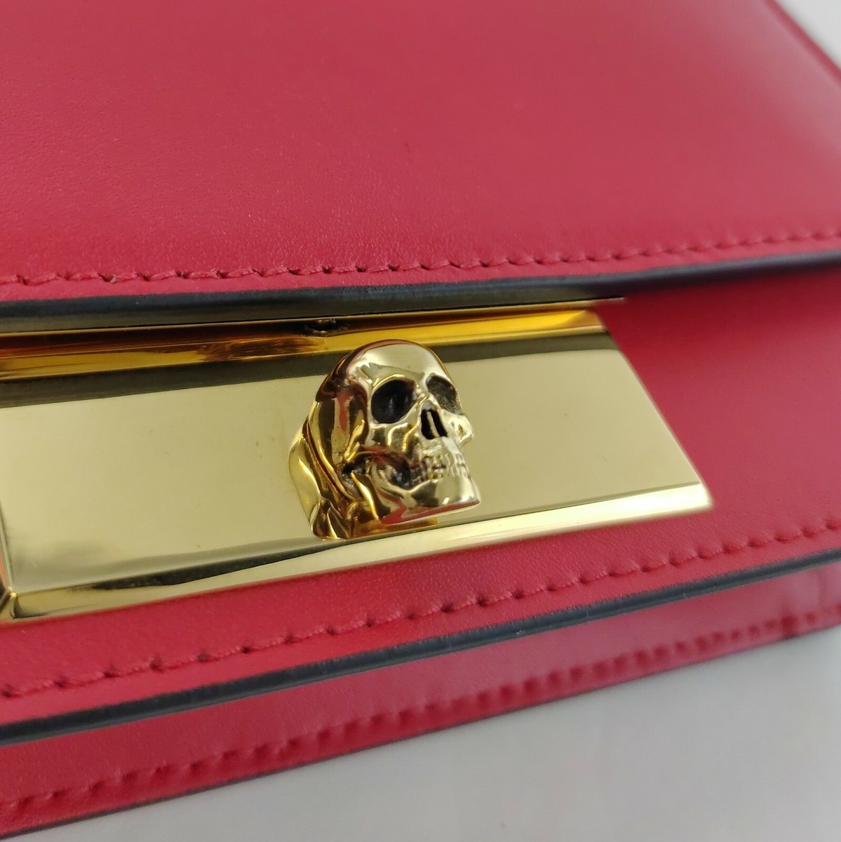 Alexander McQueen Red Leather Mini Skull Lock Crossbody Bag 609444