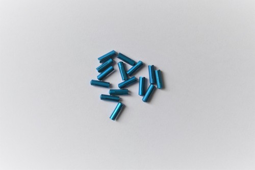 5 SETS OF ALLOY FLIGHT PROTECTORS BLUE - 第 1/1 張圖片