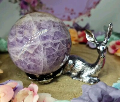 Hochwertige Flieder Traum Amethyst Kristall Kugel & Hirsch Halter 55 mm 231 g