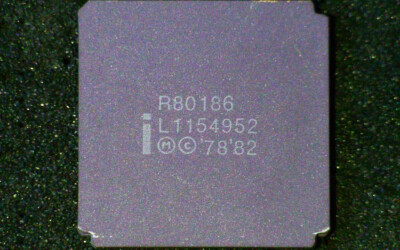 R80186 CPU  INTEL Stge #102