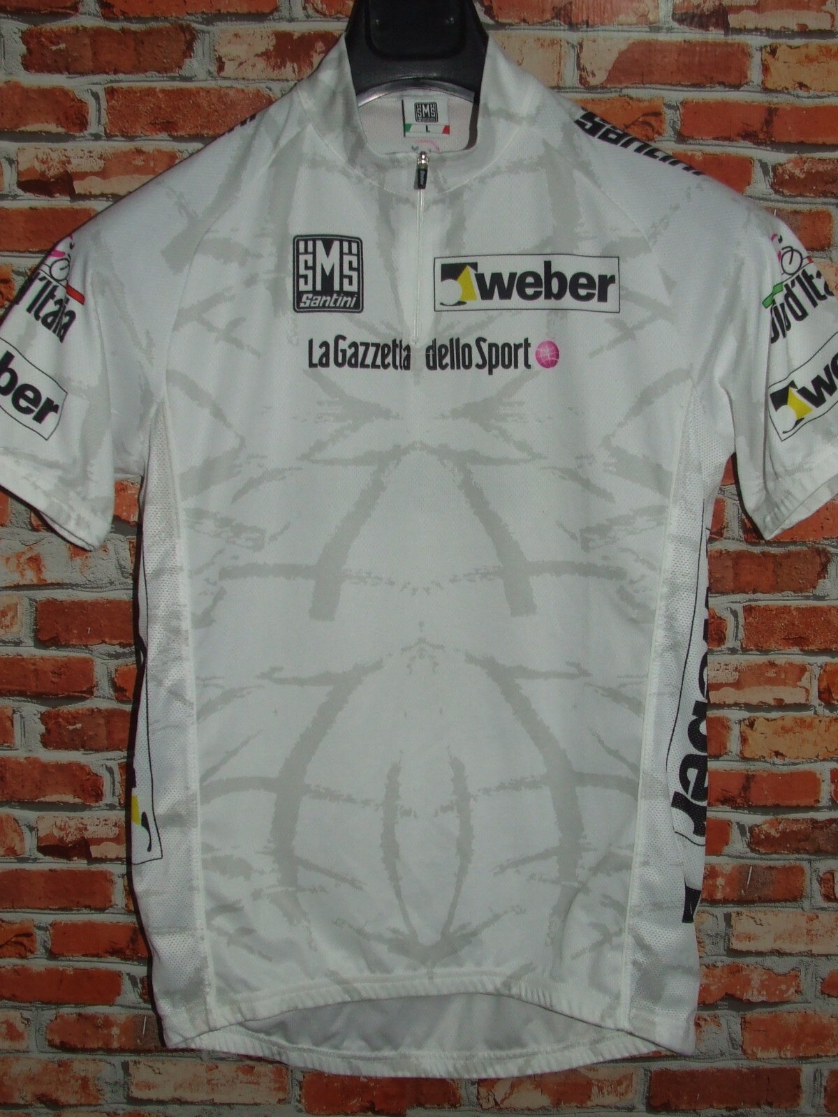 Foto 1 di 2